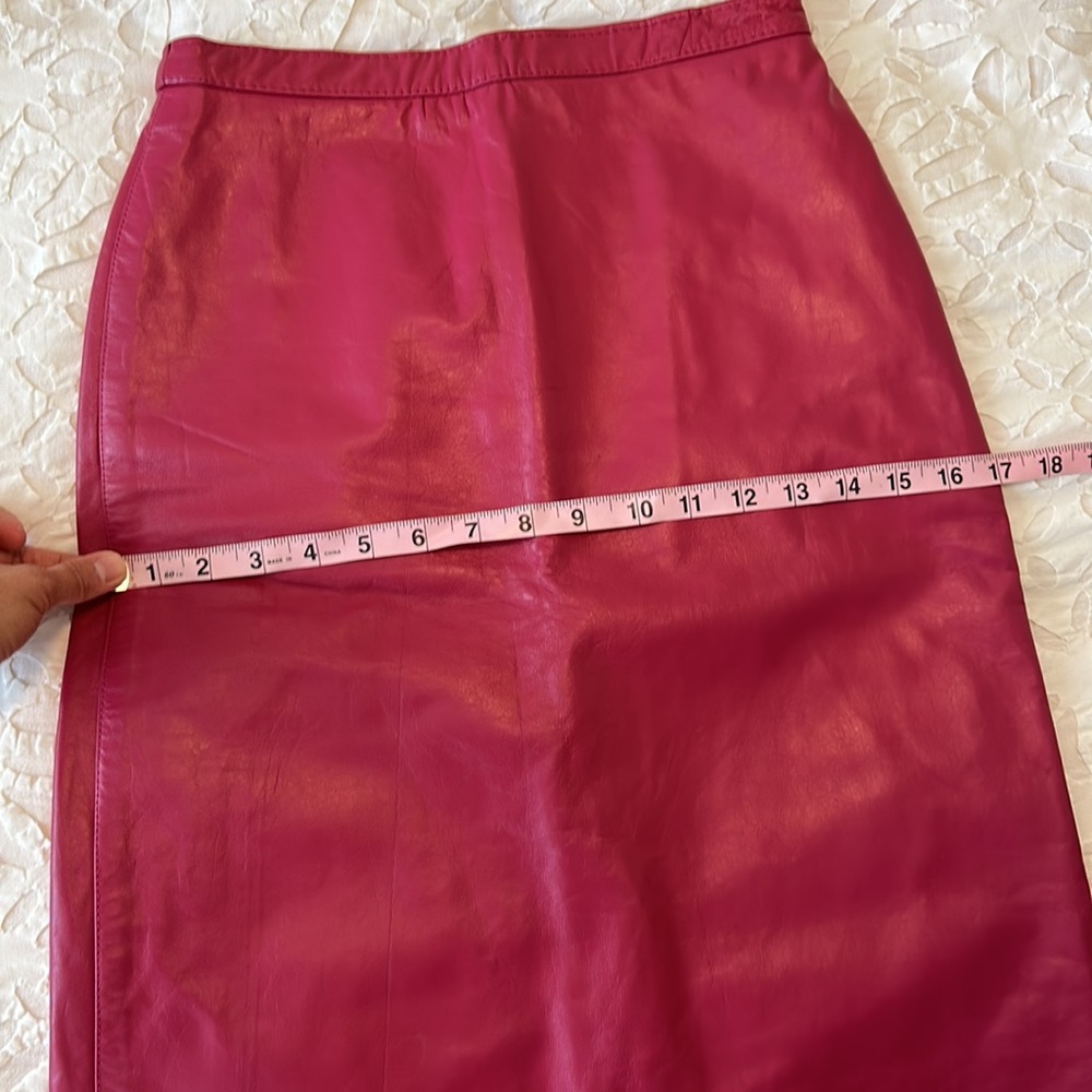 Beautiful vintage, real leather, hot pink skirt - Picture 5 of 5